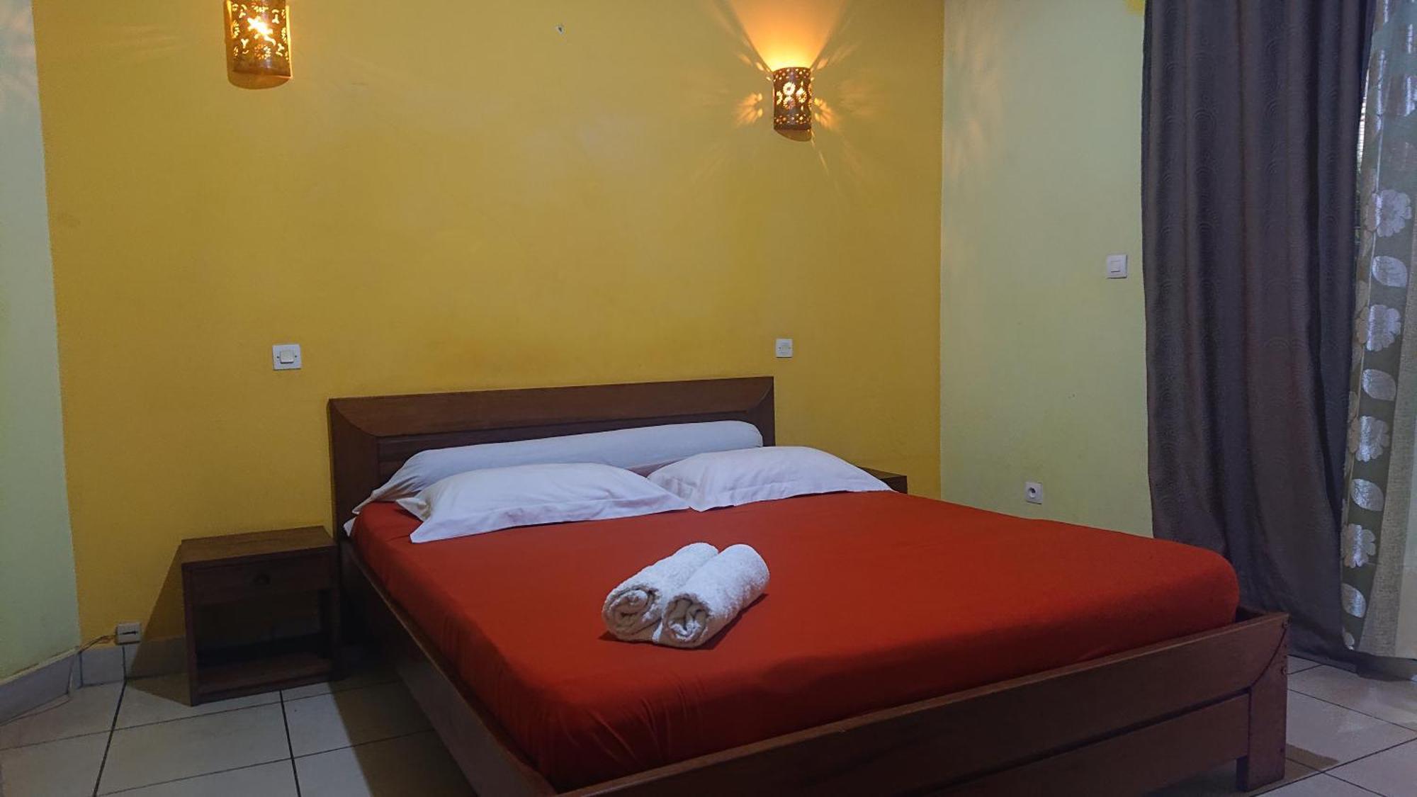 Central Hotel Antsiranana Room photo